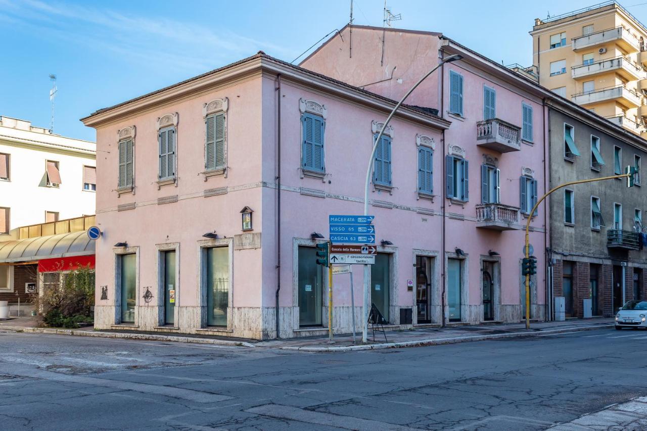 La Casa Rosa Terni Exterior foto